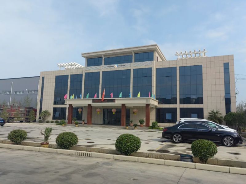 新鄉(xiāng)市榮盛金屬包裝有限公司迎來發(fā)展黃金期，全系列產(chǎn)品成為地區(qū)產(chǎn)業(yè)支柱，受到當?shù)仡I(lǐng)導部門高度贊揚！